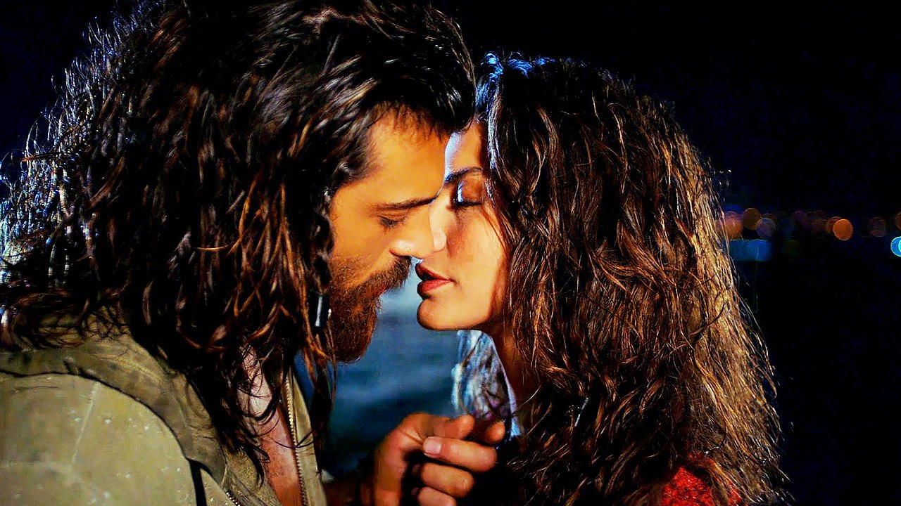 Pájaro soñador - Capitulo 44 (Audio Español) | Erkenci Kuş