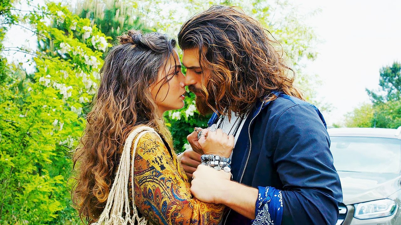 Pájaro soñador - Capitulo 43 (Audio Español) | Erkenci Kuş