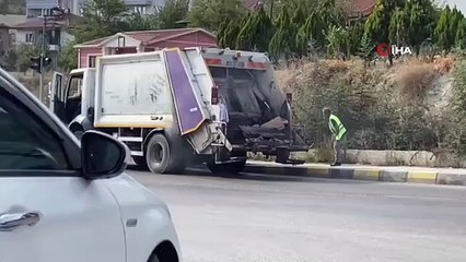 Première réponse d'un lave-auto à un camion poubelle à Karabük