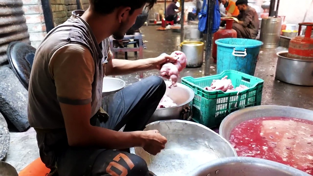 Indian Food - WHOLE FRIED CHICKENS JJ Foods Srinagar India