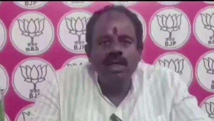 రంగారెడ్డి: డబుల్ బెడ్ రూమ్ ఇండ్ల పేరుతో మోసం చేస్తున్న ప్రభుత్వం