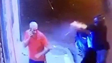 Adana’da çifte tabancalı infaz kamerada