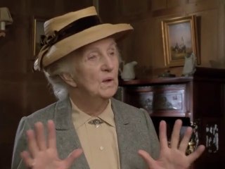 Miss Marple  'The Moving Finger' Part 2/2. Joan Hickson • Sabina Franklyn