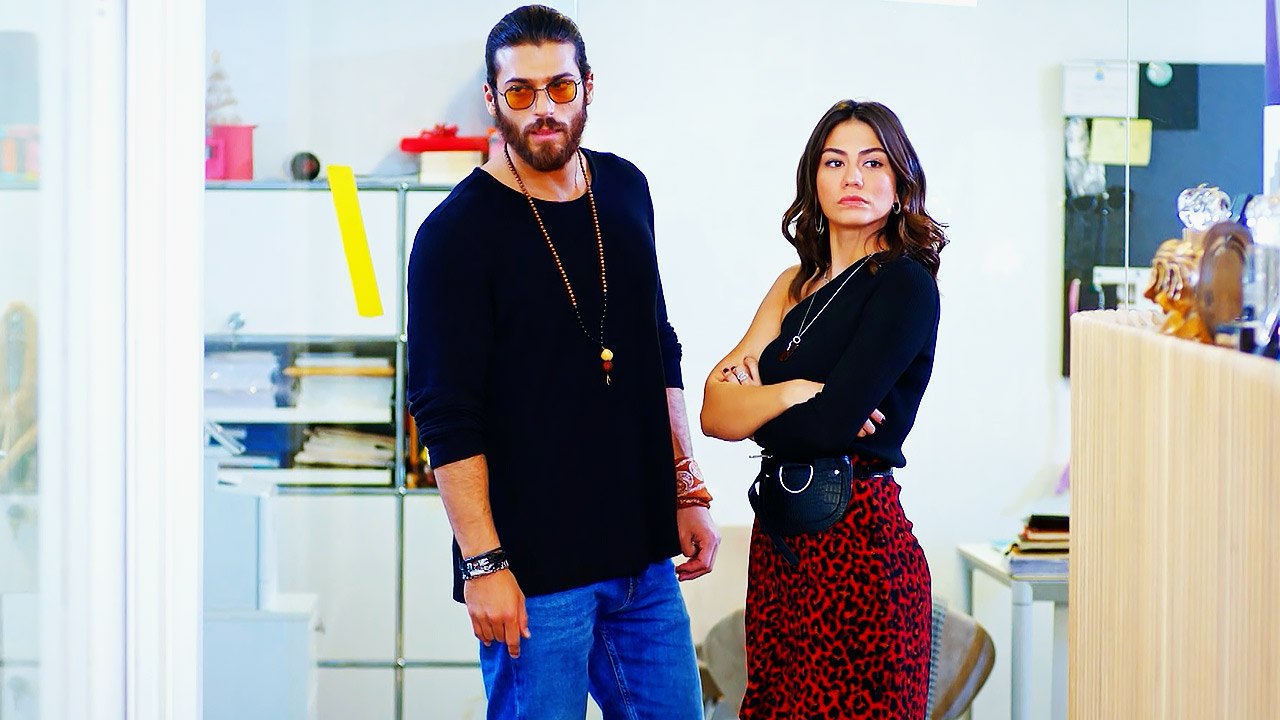 Pájaro soñador - Capitulo 77 (Audio Español) | Erkenci Kuş
