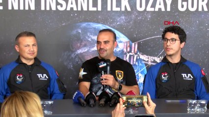 Les premiers voyageurs spatiaux de Turquie ont rencontré les visiteurs du TEKNOFEST