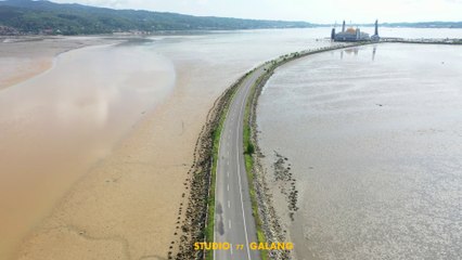 Al. Alam Mosque, Kendari, Southeast Sulawesi, Indonesia