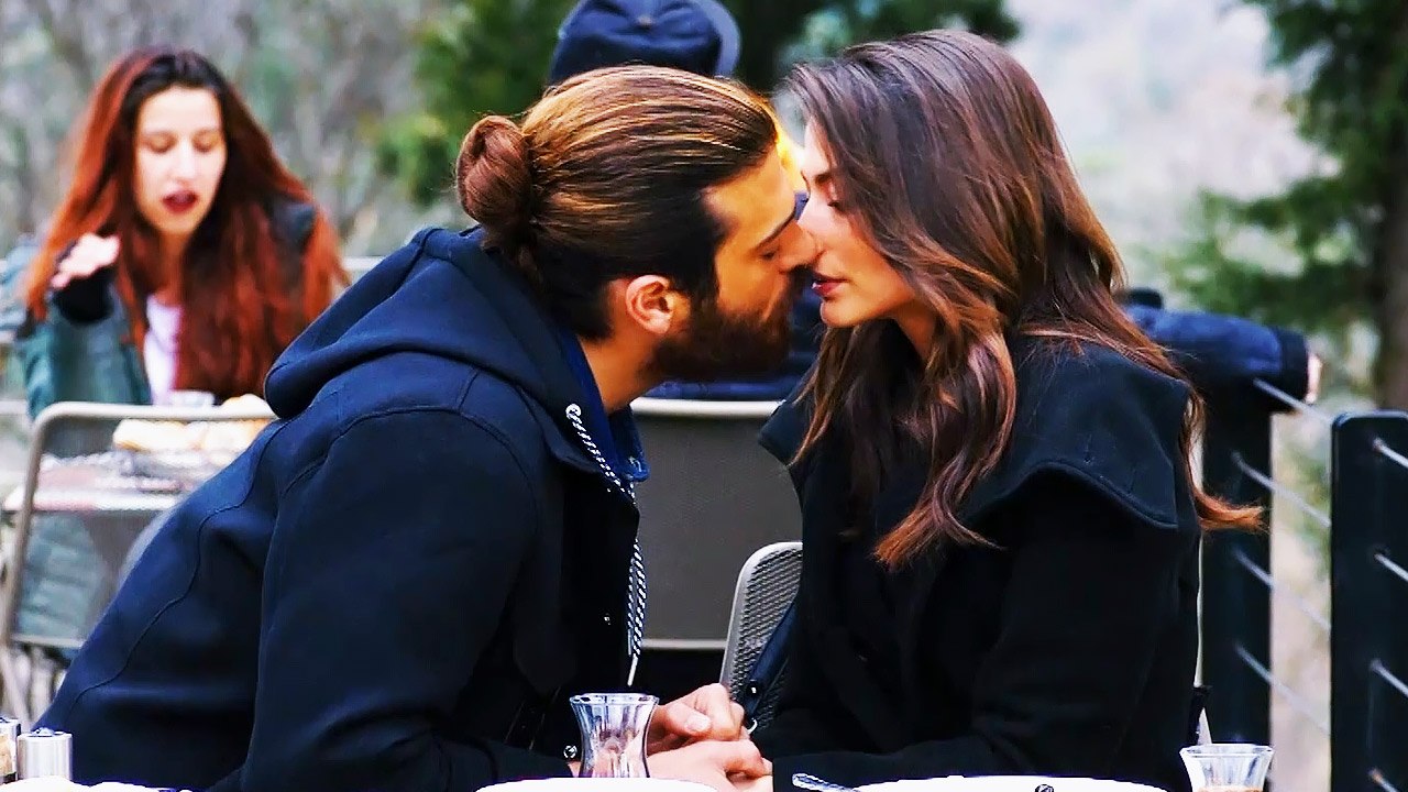 Pájaro soñador - Capitulo 115 (Audio Español) | Erkenci Kuş