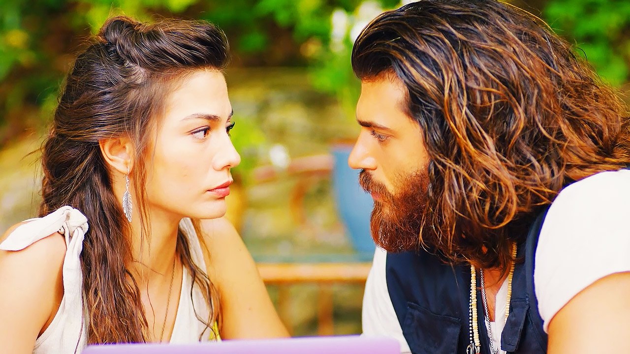 Pájaro soñador - Capitulo 132 (Audio Español) | Erkenci Kuş