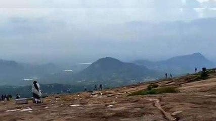 అన్నమయ్య జిల్లా: హార్సిలీ హిల్స్ లో పర్యాటకుల సందడి