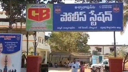 భద్రాచలం: దొంగల బీభత్సం.. మహిళ మెడలో గొలుసు చోరీ..!