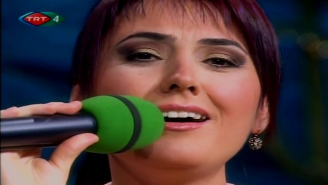 Neşe Dursun / Hüsnüne güvenme ey ruyi mahım