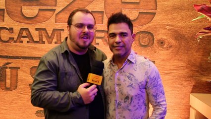 Zezé Di Camargo estreia primeira turnê solo, que vai passar por Curitiba