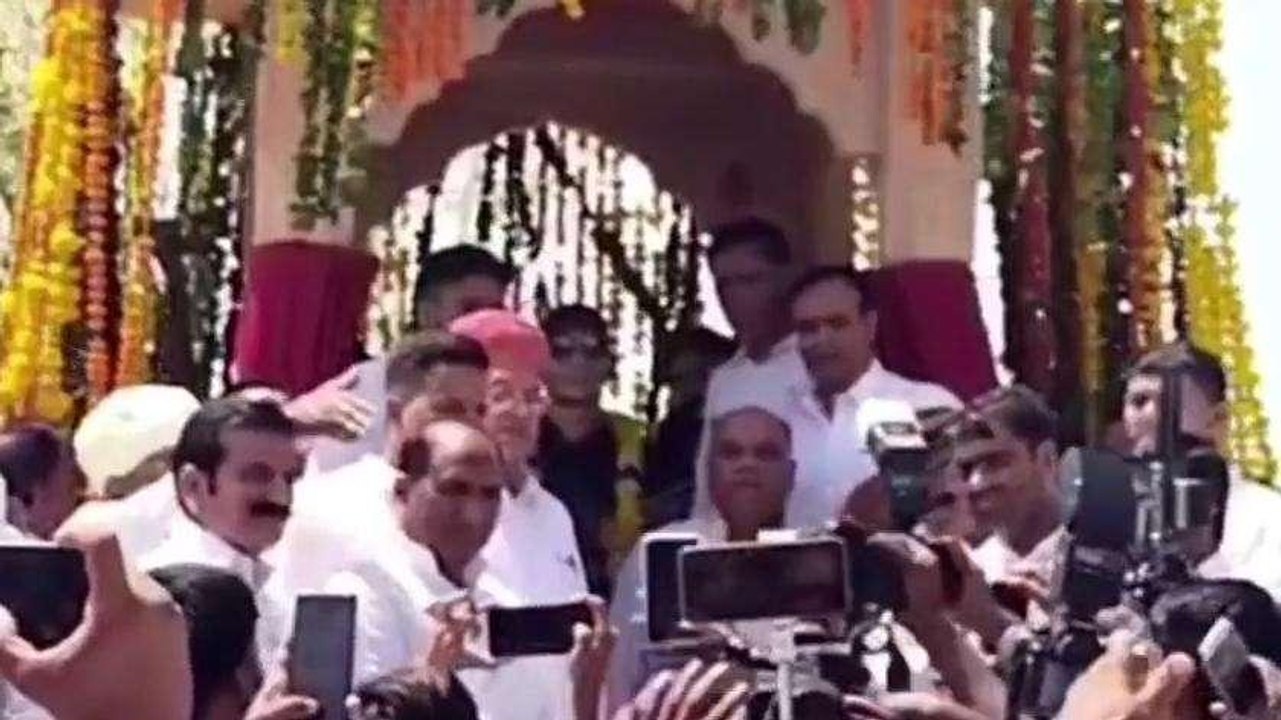 नागौर: शहीद भींवाराम भाकर की मूर्ति का पूर्व राज्यपाल मलिक ने किया मूर्ति का अनावरण 