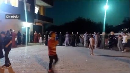 Erzurum'da göktaşı olduğu değerlendirilen cismin düşme anı güvenlik kameralarına yansıdı