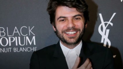 Antoine de Caunes : son fils Louis a épousé sa compagne, un adorable cliché des mariés dévoilé !