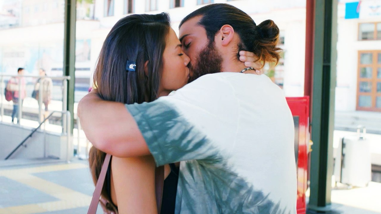 Pájaro soñador - Capitulo 161 (Audio Español) | Erkenci Kuş