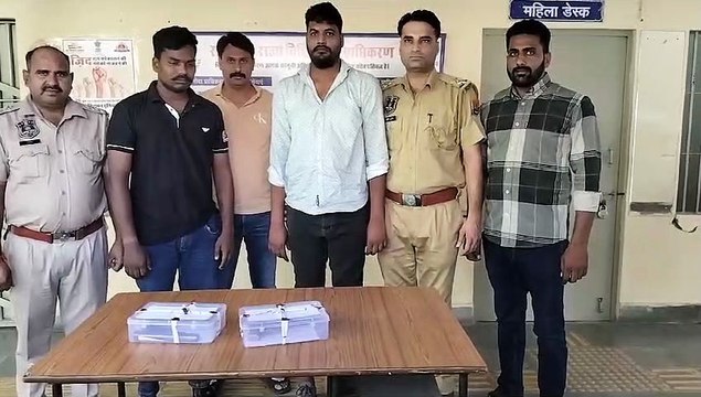 अवैध हथियार सहित सन्नी धाबास गैंग के तीन बदमाश गिरफ्तार