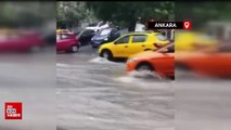 Ankara su altında: Sağanak yağmur cadde ve sokakları göle çevirdi