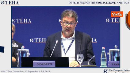 Giorgetti: Stato non pu? avere la parte di Re Sole che distribuisce sussidi