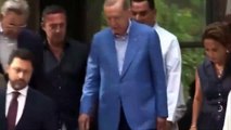 Ali Koç'un Erdoğan'ı elleri cebinde yolcu etmesi çok konuşuldu