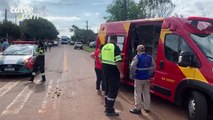 Adolescente fica ferido após bater mobilete contra lateral de ônibus em Cascavel