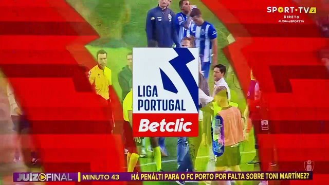 Luis Gonçalves expulso