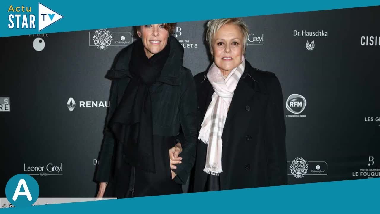 Muriel Robin explique pourquoi elle n'a pas eu d'enfant avec sa femme, Anne Le Nen