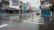 Tufão Haikui causa transtornos em Taiwan