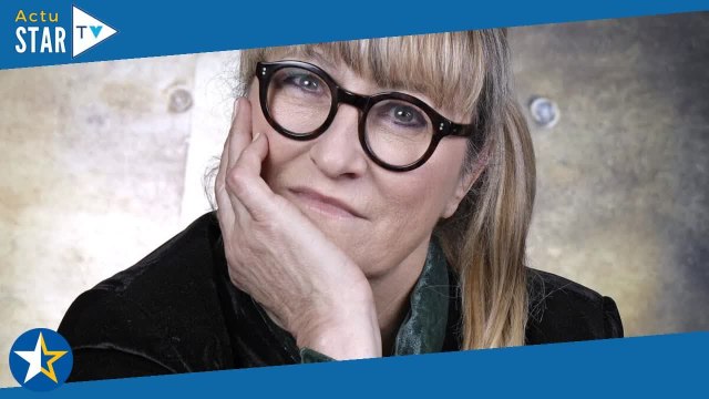 Love him so much ! Christine Bravo très proche d'un célèbre chanteur en Corse, il lui fait un ca