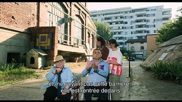 N’attendez pas trop de la fin du monde Bande-annonce VO