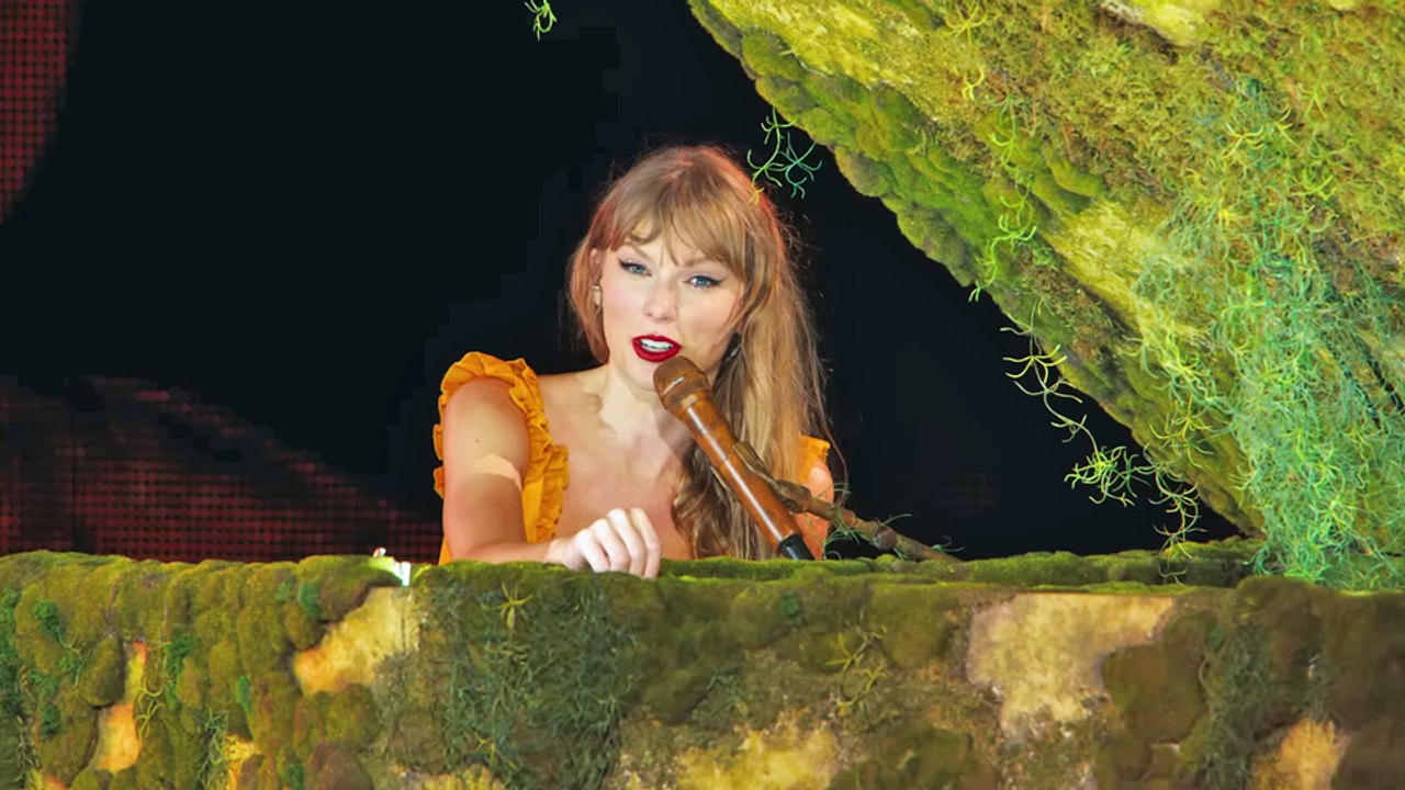 Taylor Swift: The Eras Tour Trailer OV