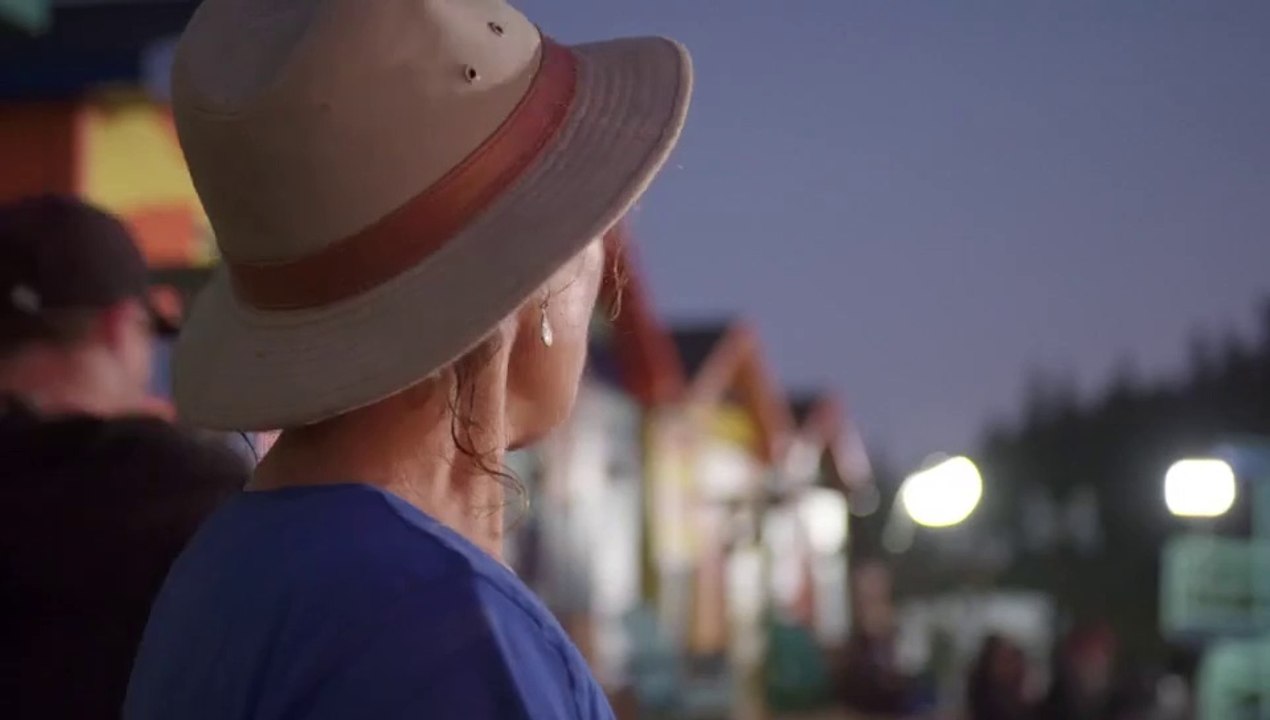 Race Against the Tide S03E08