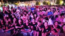 Marmaris Belediyesi, A Milli Kadın Voleybol Takımı'nın final maçını canlı yayınladı