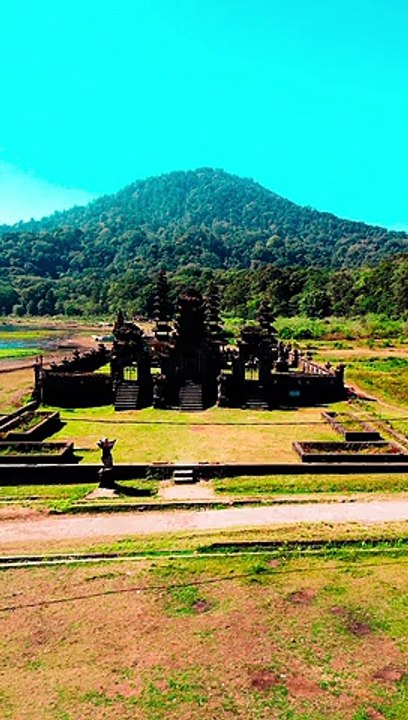 Pura Ulun Danu Tamblingan Munduk Buleleng Bali