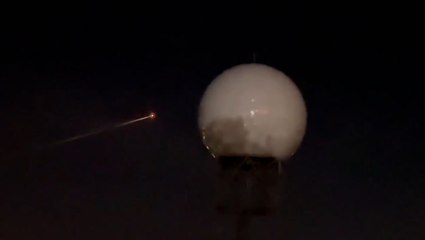 Nasa’s SpaceX crew streak across sky before splashing down off Florida coast