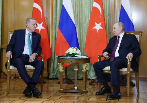 Erdoğan: Tahıl Koridoru konusunda vereceğimiz karar çok önemli