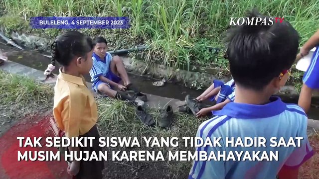 Orang Tua Murid di Buleleng Bali Bangun Jembatan Sendiri agar Anaknya Bisa Sekolah