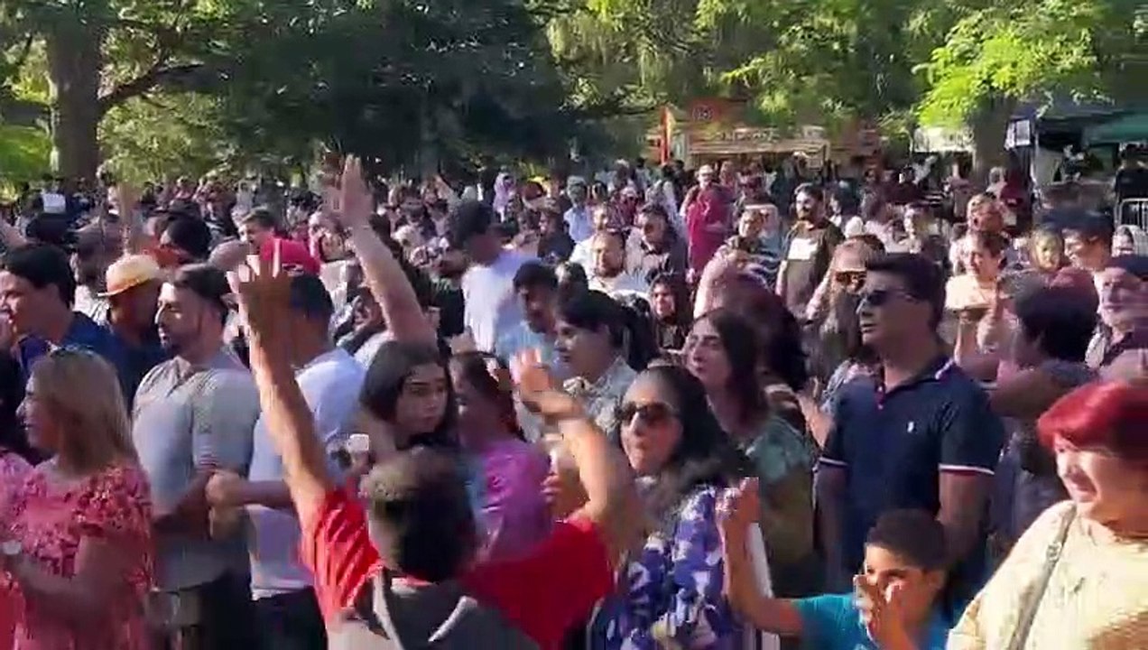Watch as crowds enjoy Luton Desifest - includng a dance performance by Bedfordshire Police