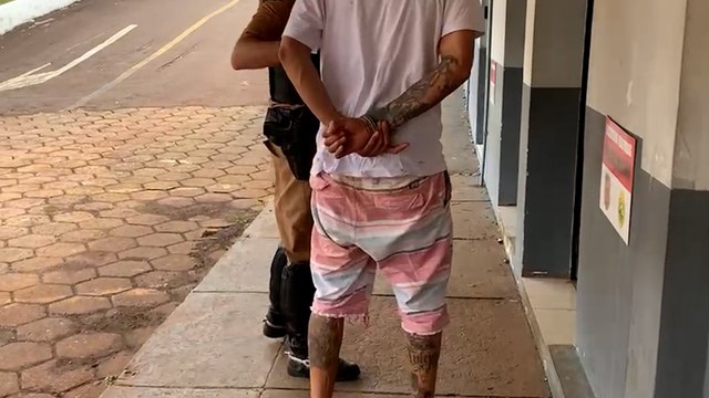 Jovem é detido acusado de roubar carteira de idosa de 80 anos no Parque São Paulo