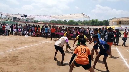 राज्य स्तर पर खेलने के लिए खिलाडि़यों ने दिखाया जोर