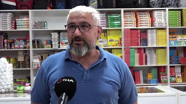 Les écoles ont ouvert leurs portes, les papeteries ont terminé leurs préparatifs