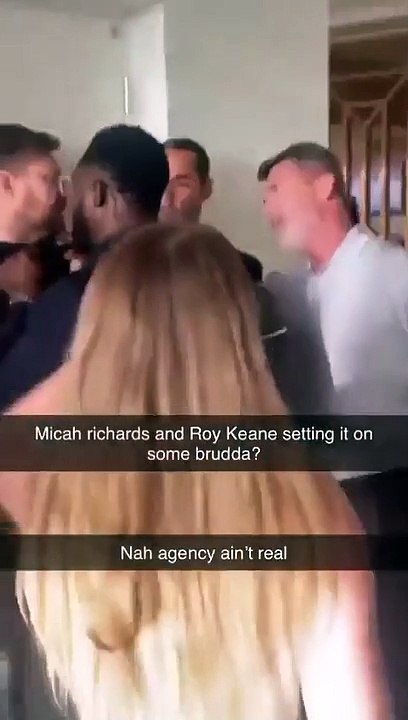 Micah Richards stops Arsenal thug  after Roy Keane attack