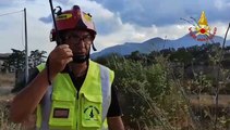 Messina, vasto incendio tra Zafferia e Larderia: vigili del fuoco al lavoro anche con Canadair ed elicottero