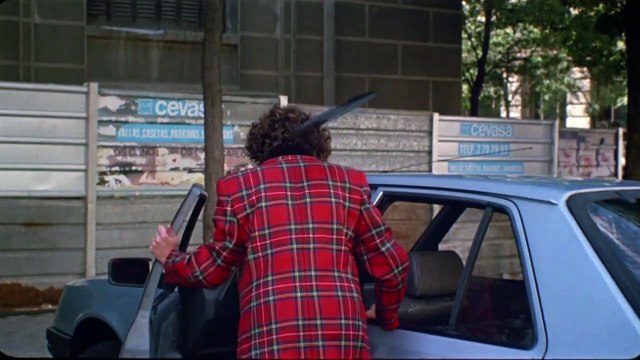 Femmes au bord de la crise de nerfs Bande-annonce (EN)