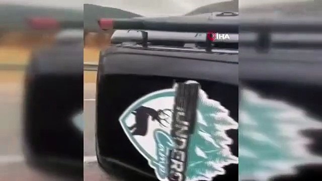 L'artiste de musique folklorique turque Sümer Ezgü et sa famille ont eu un accident