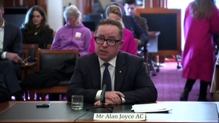 Qantas CEO to retire earlier as airline faces legal action