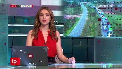 Télécharger la video: Transporte estima que alrededor de mil vehículos están varados en la ruta nueva Santa Cruz- Cochabamba