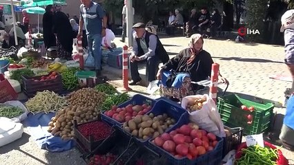 Beyce Pazarı'nda Köylüler Ürünlerini Aracısız Satıyor