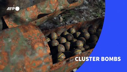 Cluster bombs
