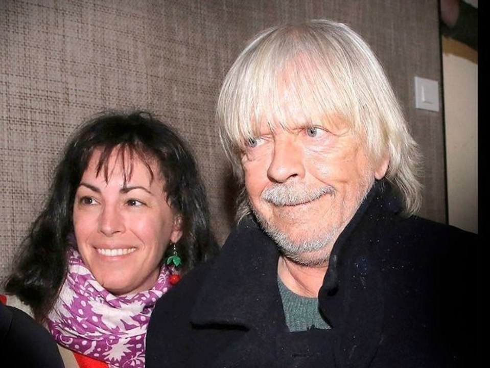 Vraie identité, job, âge… qui est vraiment Cerise, la compagne du chanteur Renaud ?